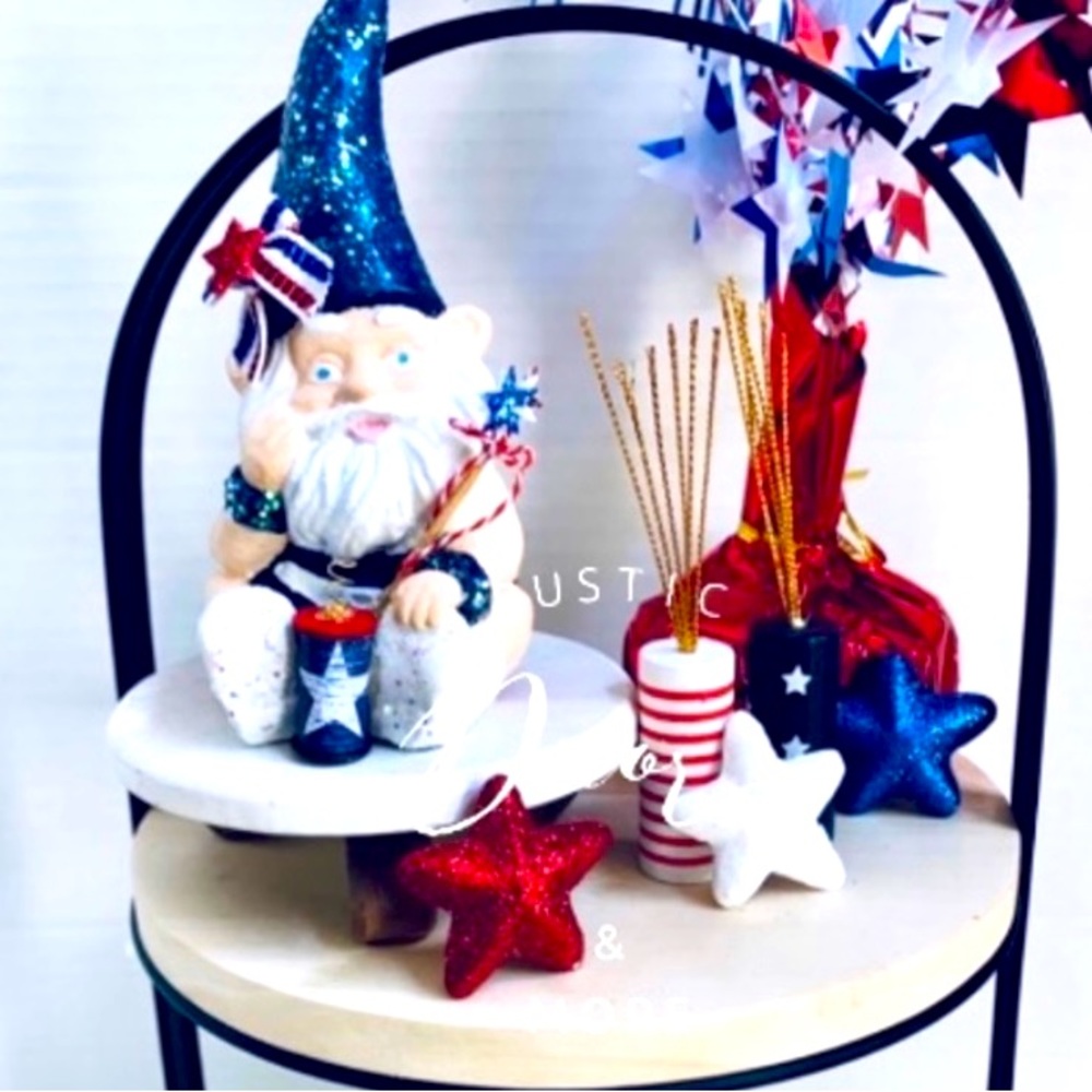 ❤️🤍💙 Fourth  of July Gnome for your tier trays